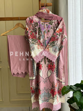 Signature Lawn Suit - Pehnava Lawns