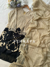 Multi Shaded Suit With Appliqué Design-1286B