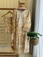 Premium Hand Embroidery Lawn Suit-10