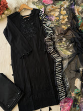 Premium Black Pak-Suit With Chiffon Dupatta - Pehnava Lawns
