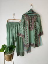 Trendy Farshi Salwar