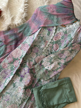 Lace Trimmed Floral Suit-Set-5008