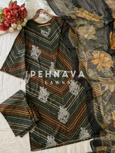 Classic Embroidered Chevron Suit with Printed Dupatta-002