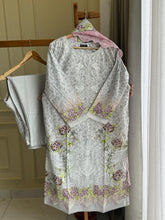 Embroidered Floral Pakistani Suit-4