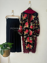 New Floral Embroidery Kurtha Suit-143 - Pehnava Lawns