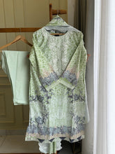 Embroidered Floral Pakistani Suit-2