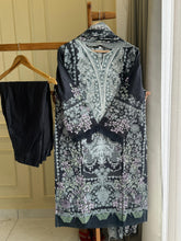 Embroidered Floral Pakistani Suit-5