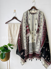 Signature Lawn Suit-1606