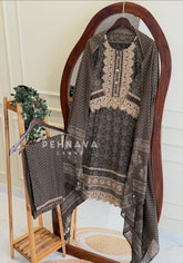 Lace Trimmed Printed Suit Set 253