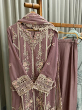 Luxurious Sadabahar pret Suit-3569