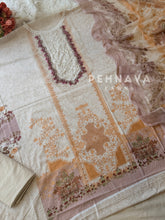 Signature Printed Lawn Unstitched Suit-1896