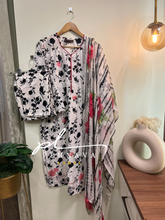 Afrozeh embroidered suit -3215