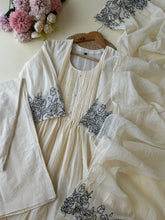 Cotton suit with knot-work detailings-4049 - Pehnava Lawns