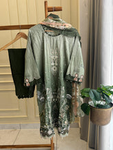 Floral Embroidered Pakistani Suit-1