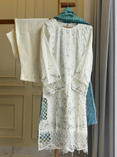 White Pink Embroidered Pakistani Suit-5364C