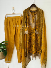 Mustard Printed Lawn Suit with Printed Dupatta-Chiffon -1412 - Pehnava Lawns