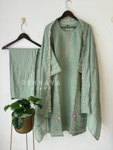 Classic Embroidery Suit Set