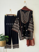 Trendy Black & White Farshi Salwar - Pehnava Lawns