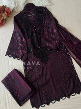 Regal Vine and Green Embroidered Kurta Set - Pehnava Lawns