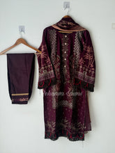 Embroidered cotton suit with chiffon dupatta -3374 vine