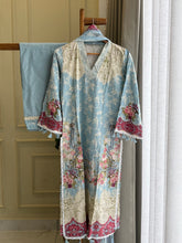 Floral Printed Pak-Suit-002