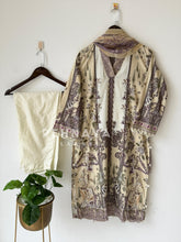 Classic Three Piece Suit-1676 - Pehnava Lawns