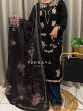 Signature Embroidered Lawn Suit-3908