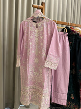 Luxurious Trendy Pure lawn Suit-0921