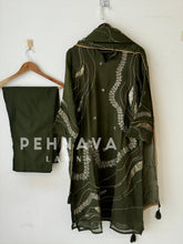 Classic Premium Chanderi Suit - Pehnava Lawns
