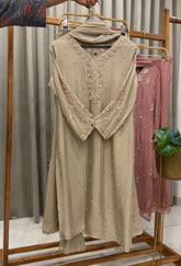 Premium Handworked Chinnon Ensemble 8802