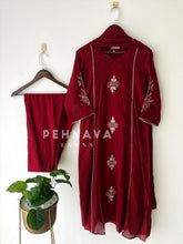 Rose Motif Embroidery Suit-4185