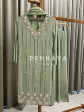 Classic Handcrafted Kurta Set - Pehnava Lawns