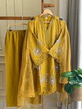 Lace Trimmed Tunic Salwar Set