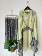 Floral Print Check Ensemble-4346