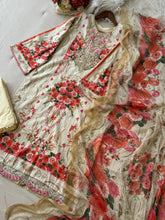 Creme Neckline Embroidered Paksuit 1367A