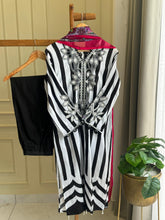 Black Vibrant Floral Suit-2003