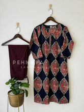 Navy Blue printed Suit Set-18115 - Pehnava Lawns