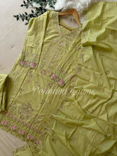 Cotton Suit Featuring embroidered dupatta-1063