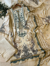Floral neckline suit with dupatta