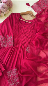 Cotton suit with knot-work detailings-Red