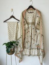Off-White Patterned Suit-18545 - Pehnava Lawns