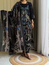 Fully Embroidered Suit with Lace detailings-8043