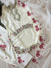 Cutwork Floral Suit-1564 - Pehnava Lawns