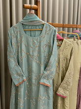 Pure Tissue handworked suit 9681