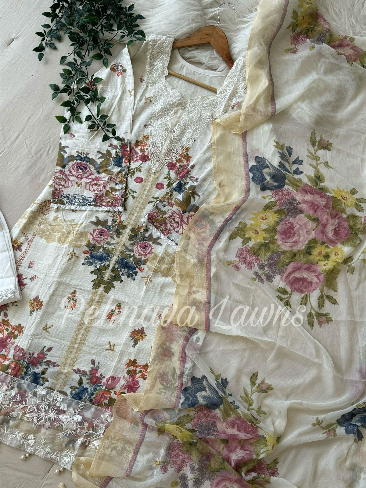 White Floral Suit Featuring Chiffon Shawl