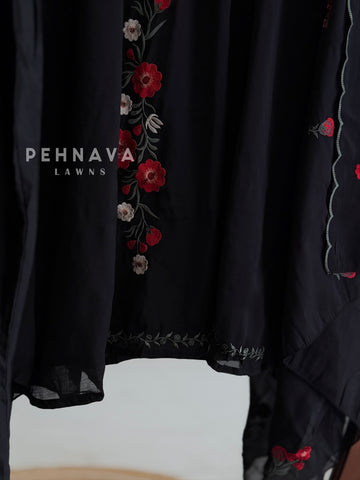 Floral Embroidered Suit 13136