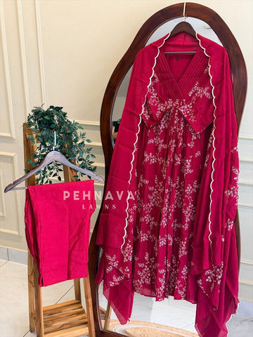 Scallop Border Embroidered Suit Set