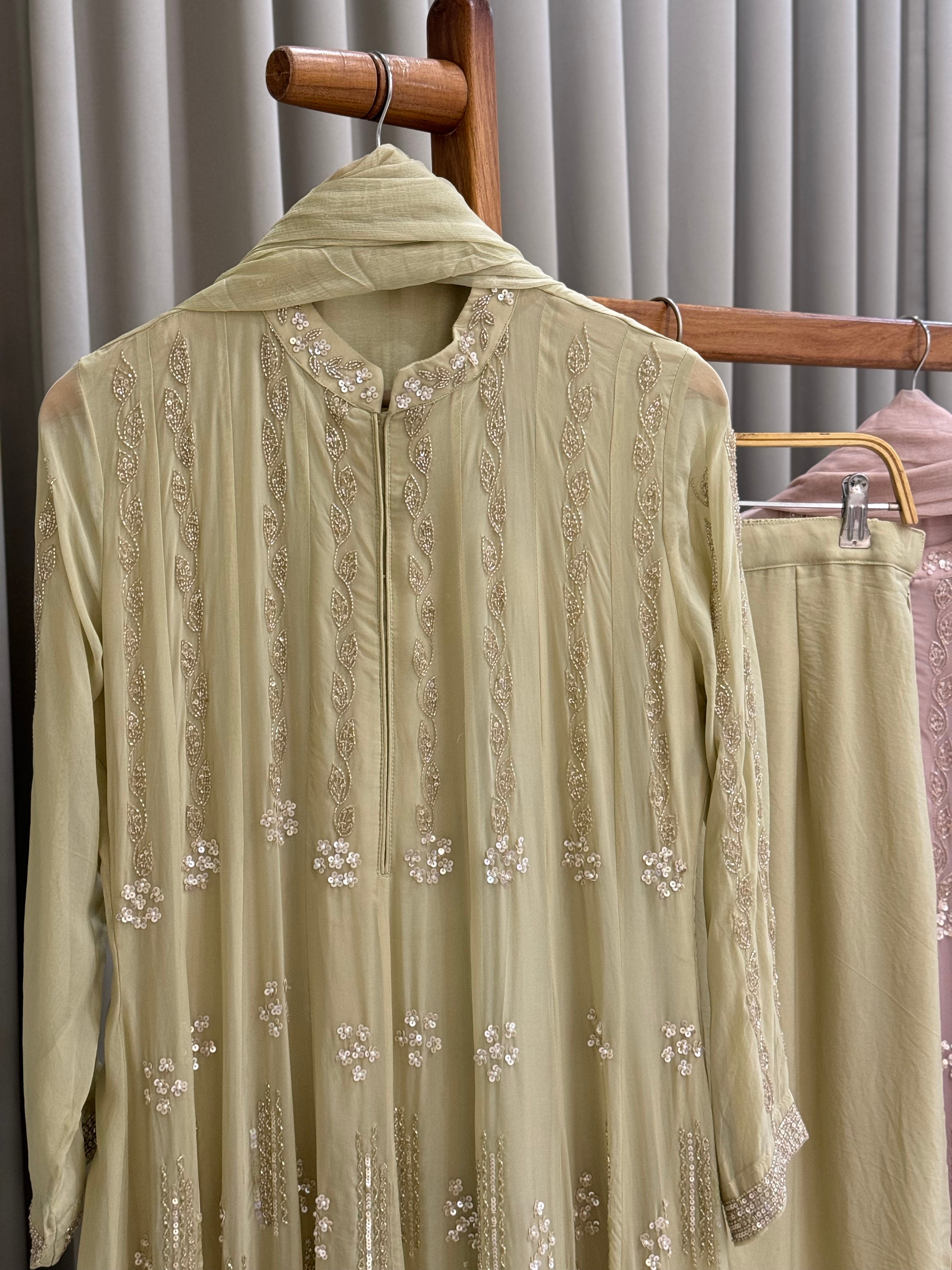 Heavy Handworked Anarkali Suit-8372
