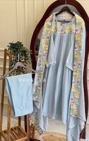 Floral Embroidered Suit 13216