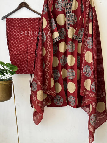 Block-Printed Cotton Suit Set